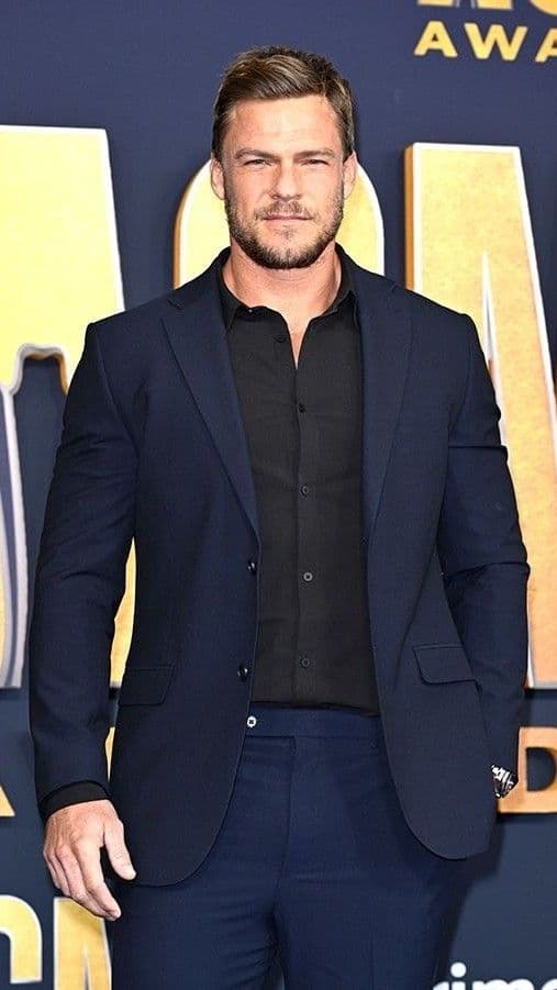 Alan Ritchson