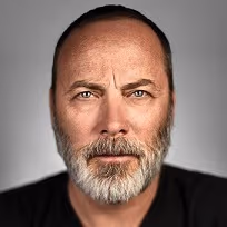 Derrick Borte